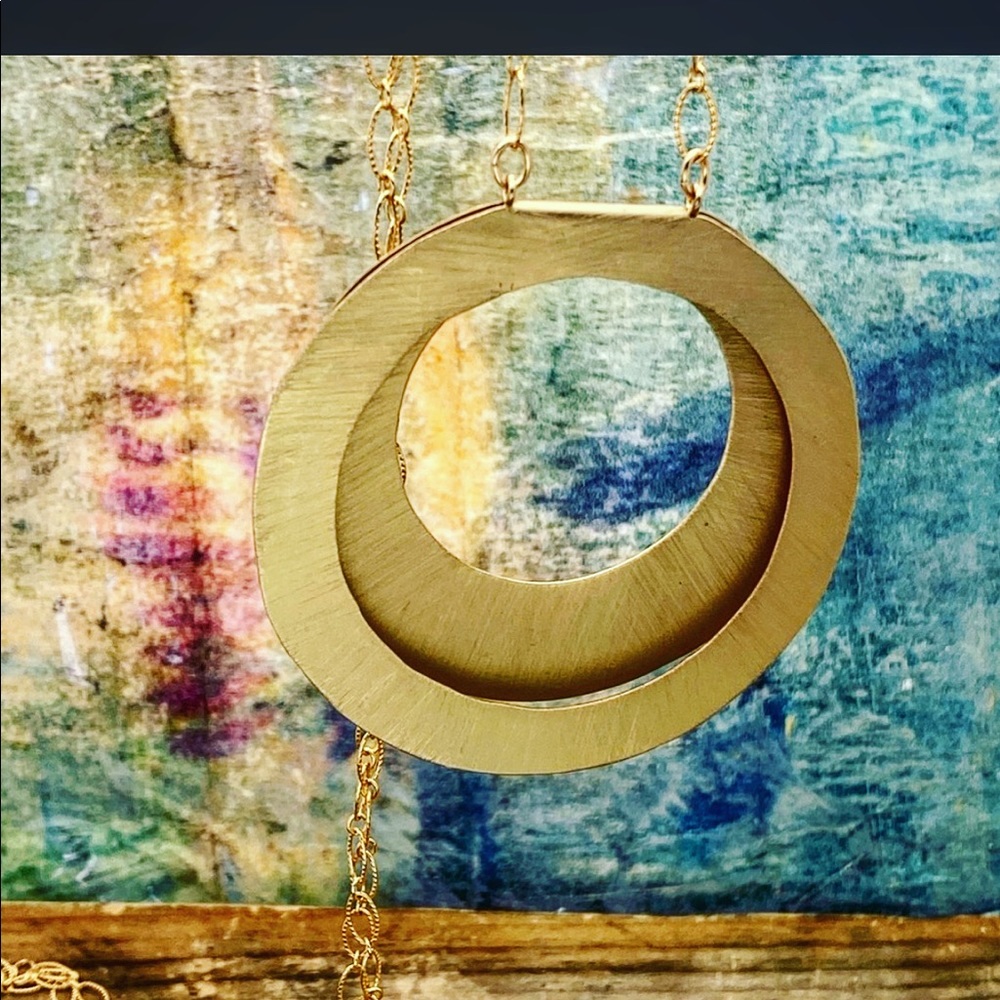 Geometric circle long gold necklace